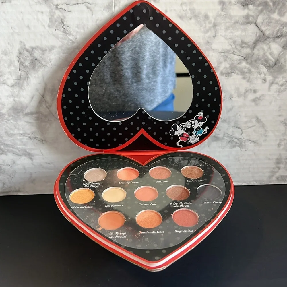 Disney Mickey Mouse 12 Eyeshadow Palette byโ Taste Beauty NWOT 0.38 oz. - Picture 3 of 3